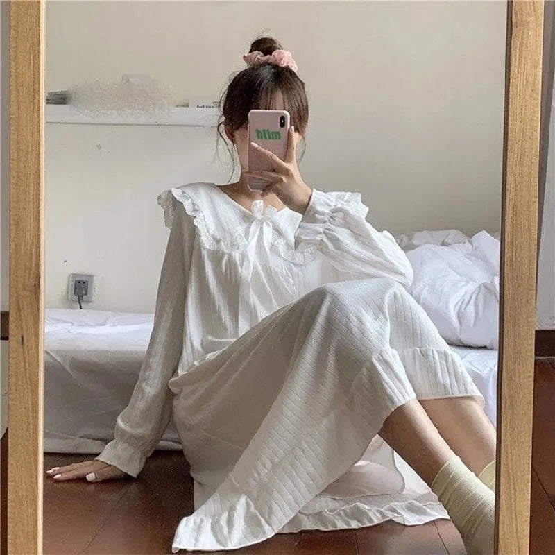 NS Style Women's Long-Sleeved Nightgown – Knee-Length Pajamas with Doll Collar, Princess-Inspired Fairy Court Design, Perfect for Spring and Fall Lounging