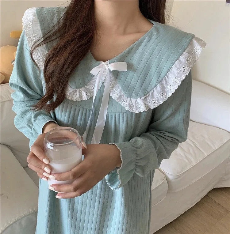 NS Style Women's Long-Sleeved Nightgown – Knee-Length Pajamas with Doll Collar, Princess-Inspired Fairy Court Design, Perfect for Spring and Fall Lounging